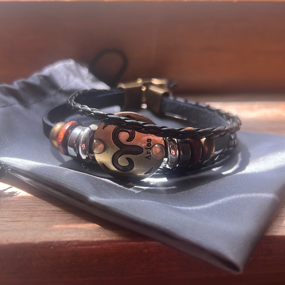 Hamoery Aries Leather Bracelet